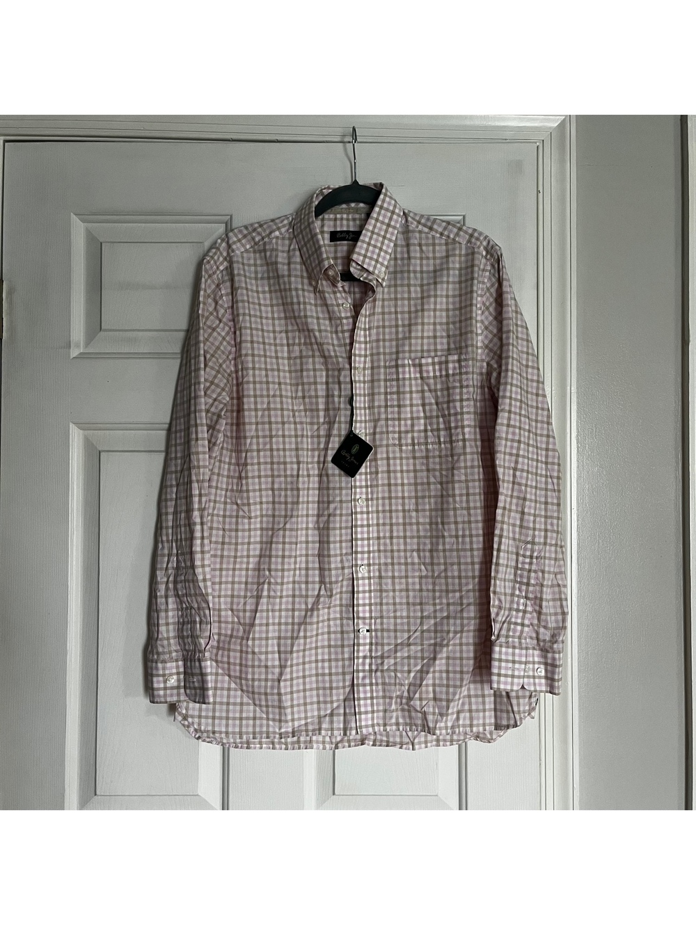 Bobby Jones Sport Men's Medium Pink and Beige Checkered Button-Down Shirt